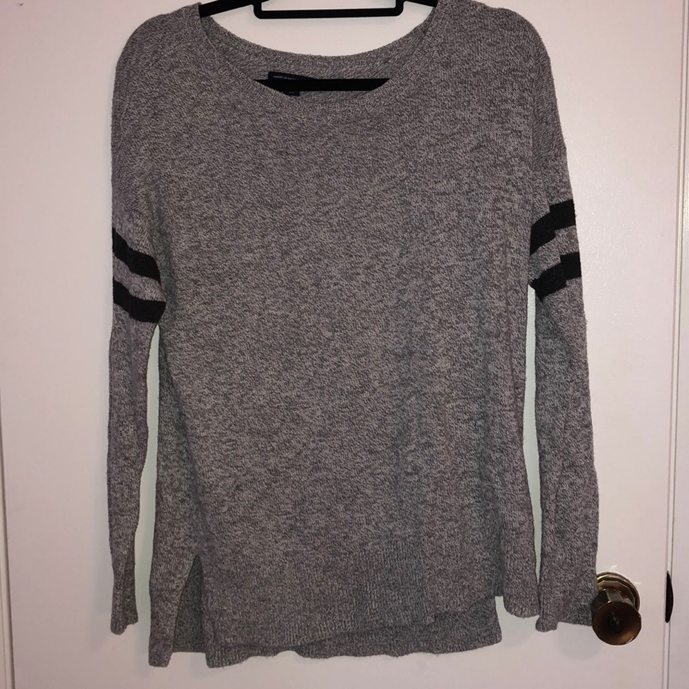 American eagle sweater